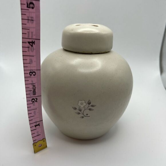 Pfaltzgraff ginger jar  - Picture 3 of 3